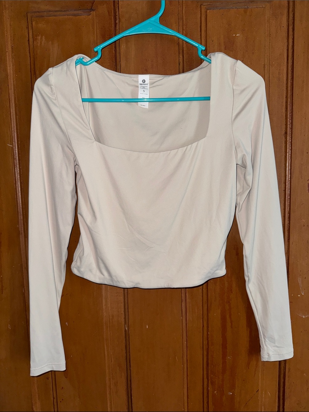90 Degree By Reflex Cream Square-Neck Long Sleeve Crop Top